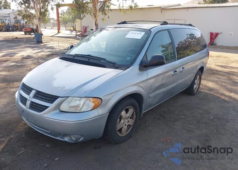2005 Dodge Grand Caravan Sxt from USA, damaged, VIN 2D4GP44L15R515997